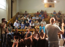 Захар Прилепин встретился со скопинцами в молодёжном театре “Предел”